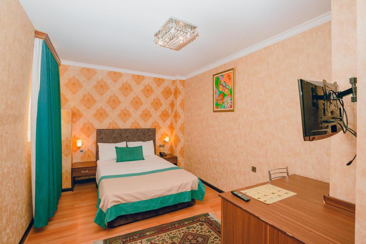 The Center Hotel Baku Exteriér fotografie