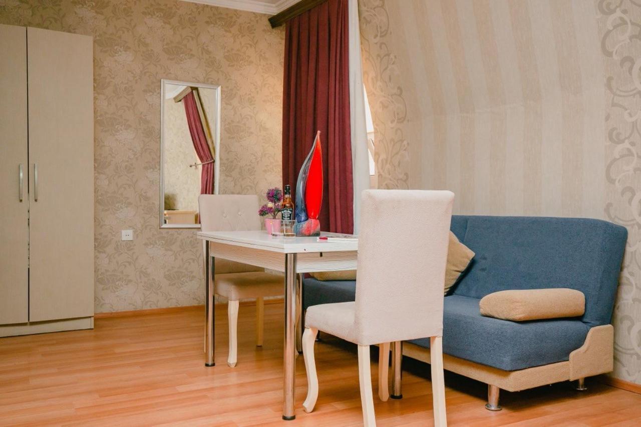 The Center Hotel Baku Exteriér fotografie
