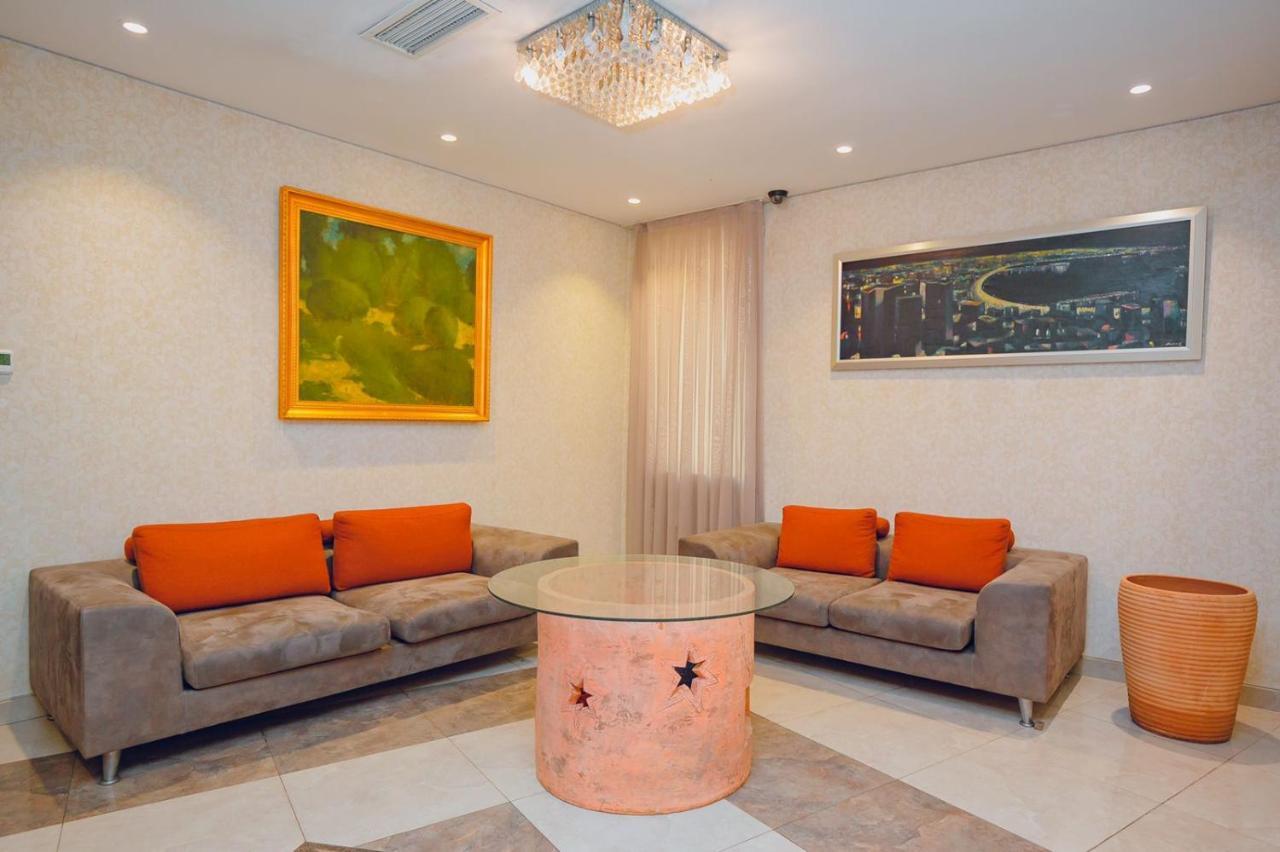 The Center Hotel Baku Exteriér fotografie